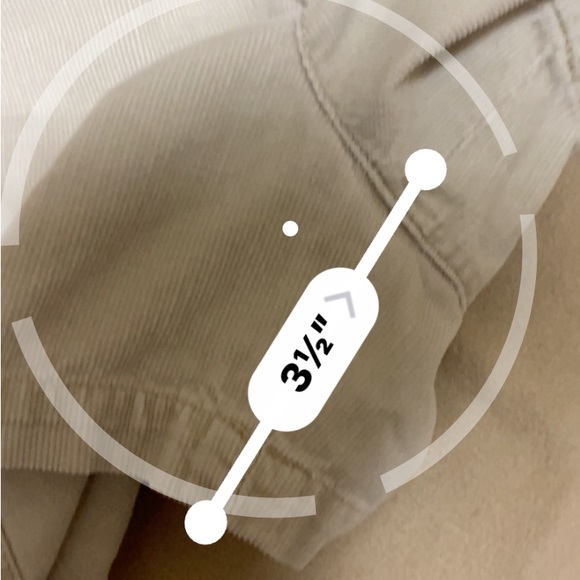 Banana Republic Corduroy Khaki Shorts Size 4 - Picture 13 of 16